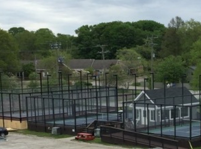 COMO partners with nationally ranked racquet pros